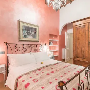 Ghibellina 22 Appartamento