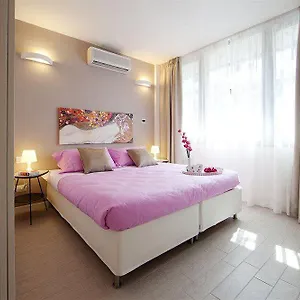 2* Aparthotel La Farina